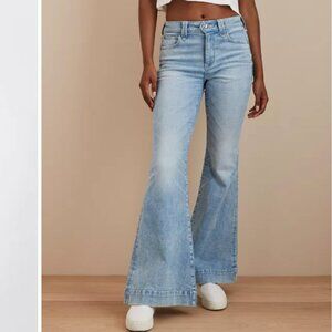 AE Next Level Flare Jean